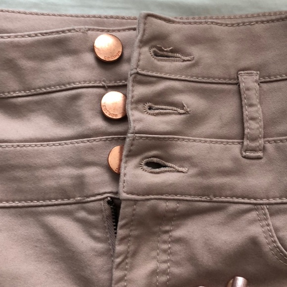 Charlotte Russe mauve high waisted jeans - Picture 3 of 5